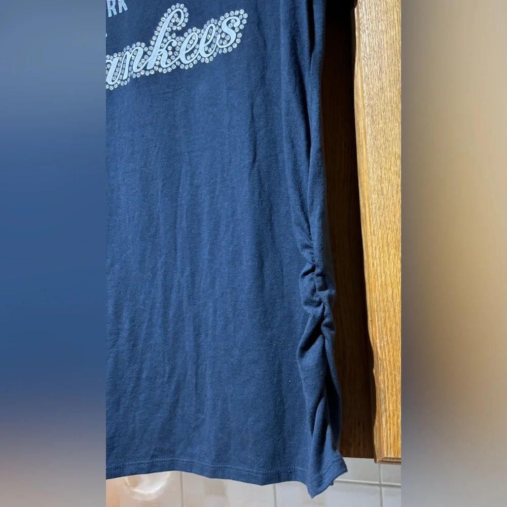 NWT Soft As A Grape New York Yankees Women's Maternity T-Shirt Large Navy Blue - Picture 8 of 10